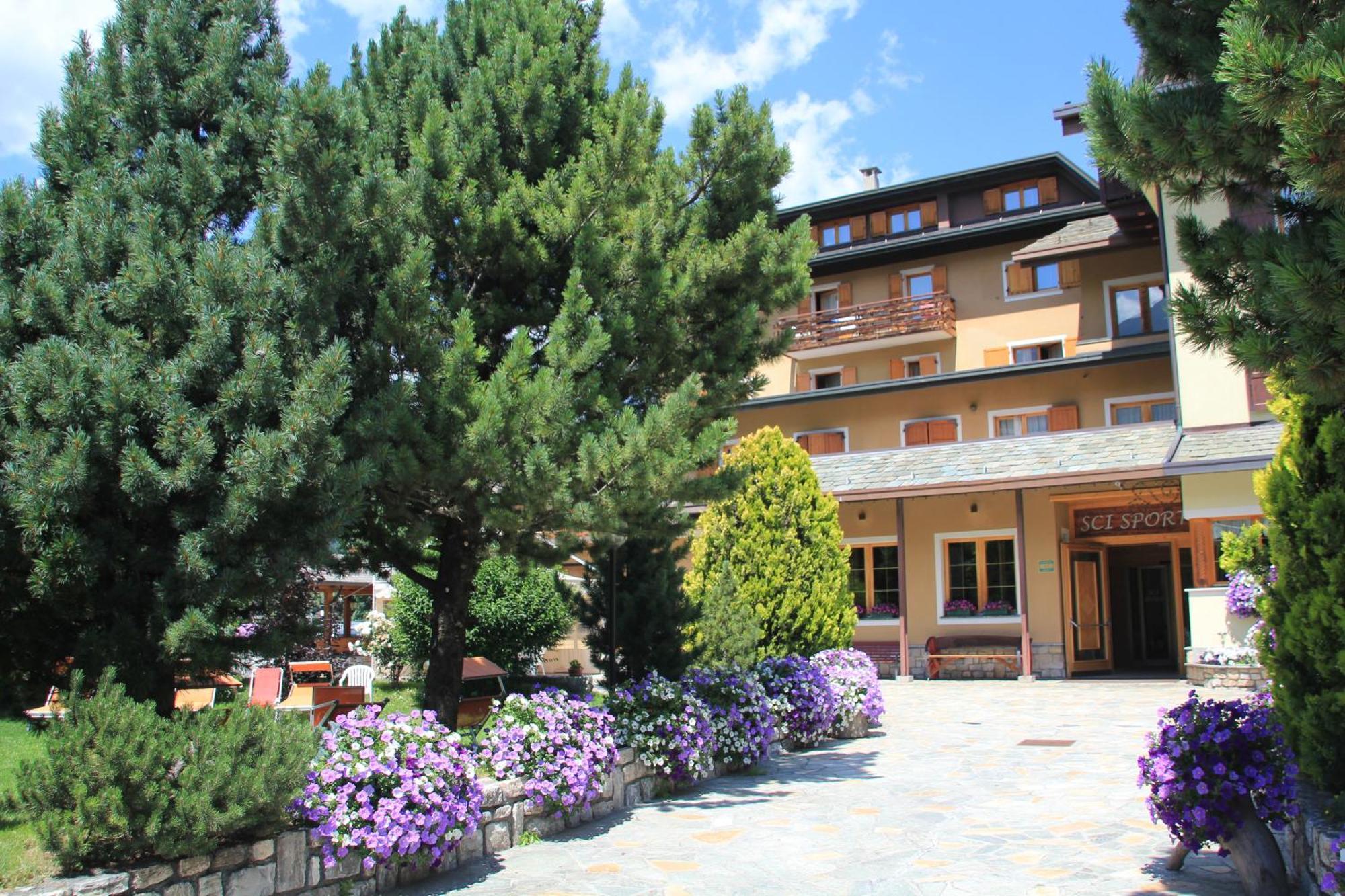 Residence Sci Sport Бормио Екстериор снимка